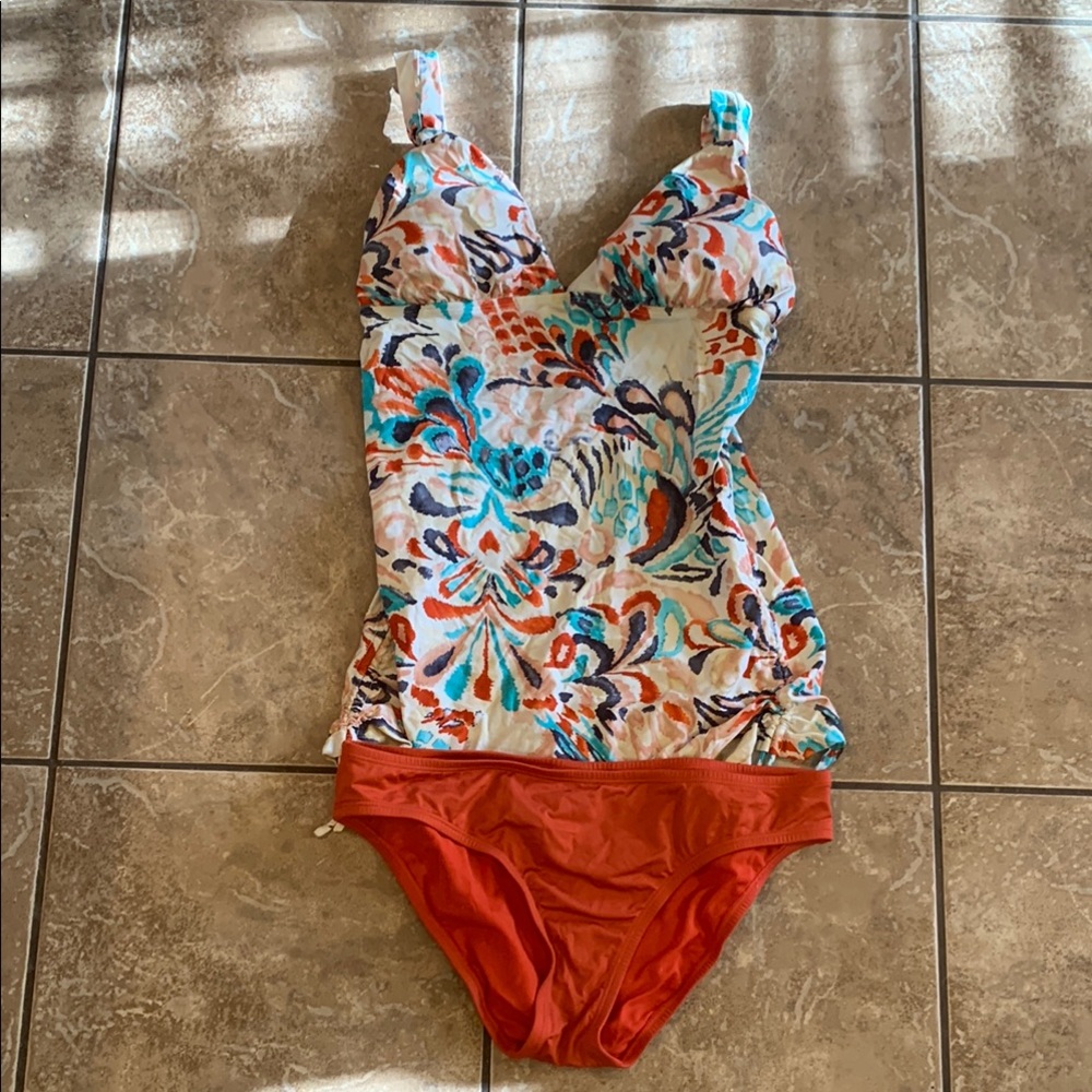 Perry Ellis Floral Two-Piece Swimsuit